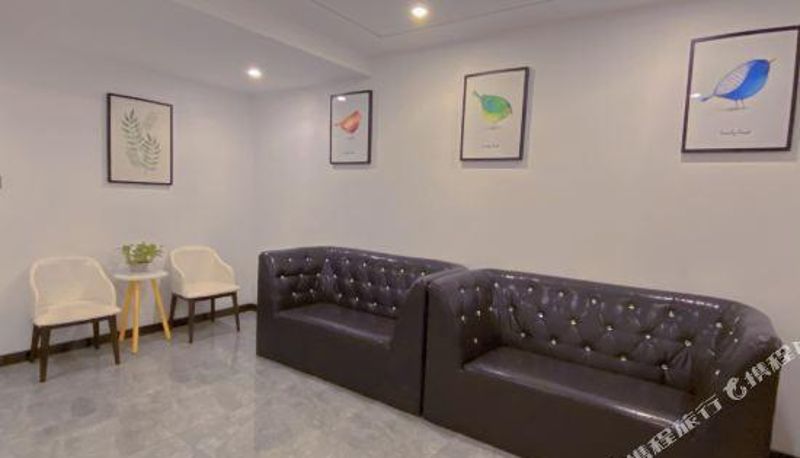 Area benessere e fitness - Luohe Letu Hotel