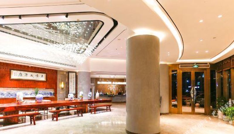 Vista interna - Huaqiao Hotel