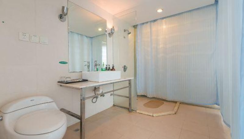 Camera - Changjian Business Hotel