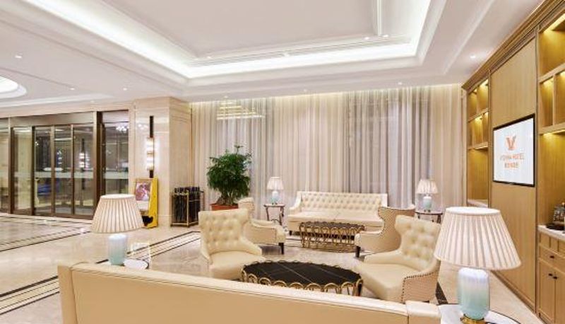 Recepcja - Vienna Hotel (Luohe Huanghe East Road)
