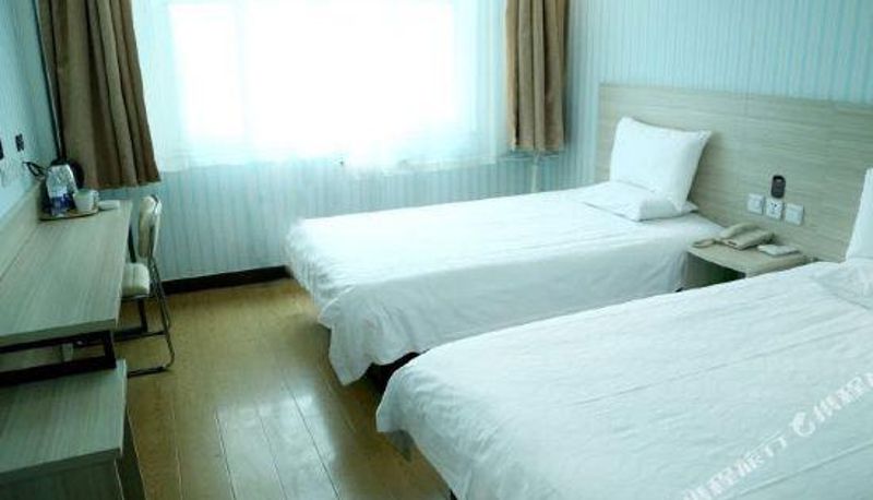 Pokój - 365 Yunmeng Hotel (Suning Railway Station Store)
