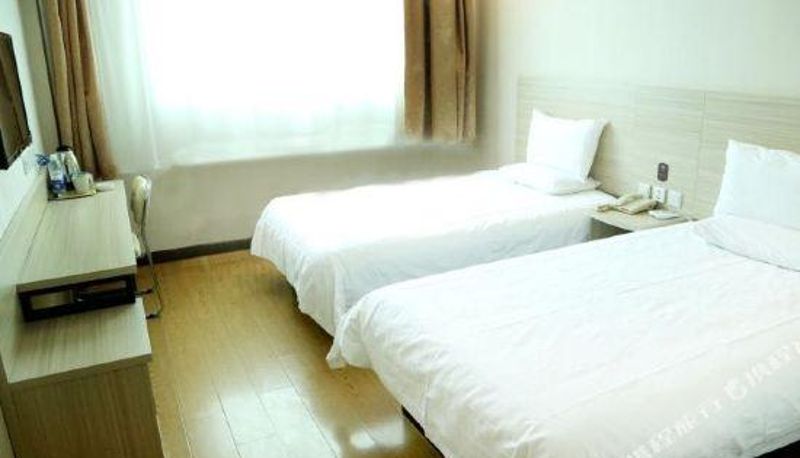 Pokój - 365 Yunmeng Hotel (Suning Railway Station Store)