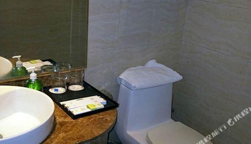 Zimmer - Kunlun International Business Hotel (Renqiu Jingkai Road)