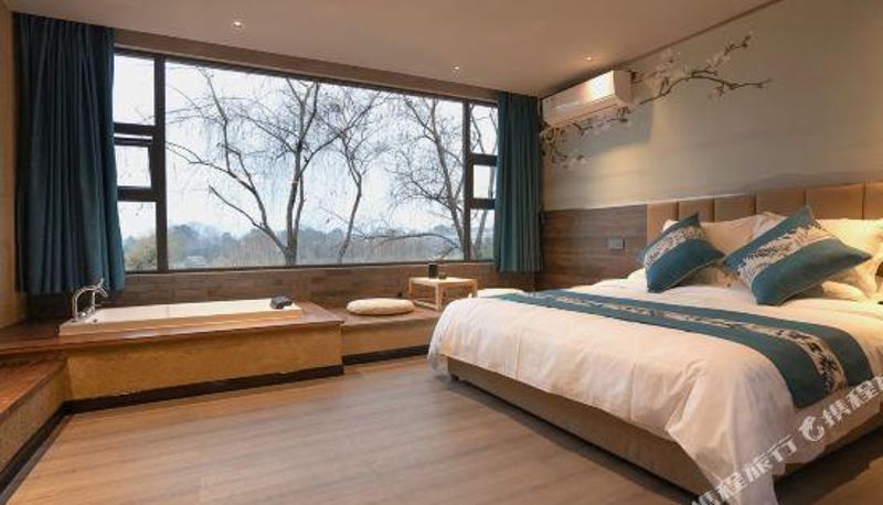 Habitación familiar - Jiangyou Hanlin Pavilion Hotel (Fangte Oriental God Painting Store)