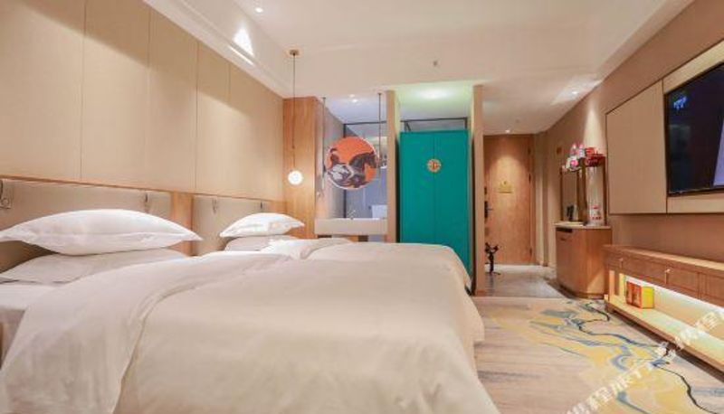 Camera - Yiwan Light Luxury Hotel