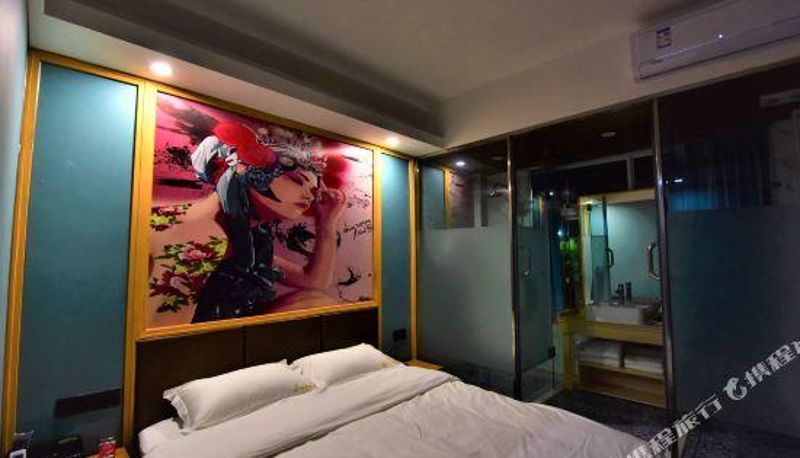 Camera business - Yantai Yiting Art Hotel