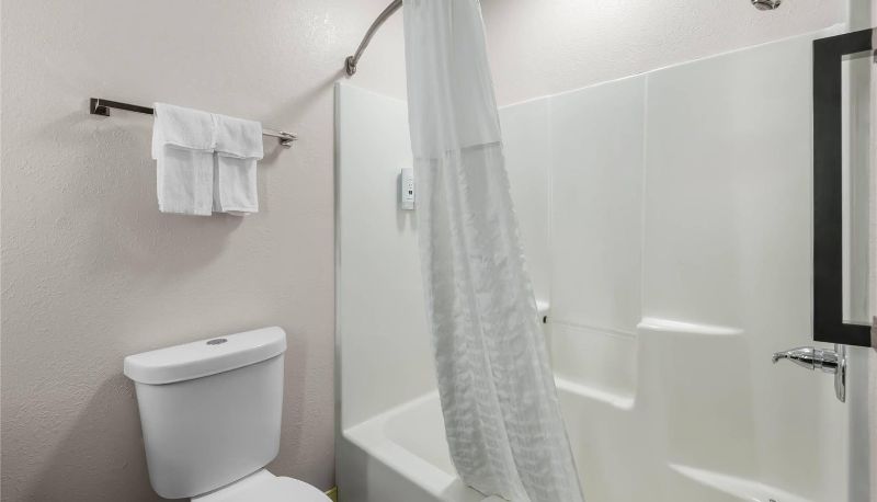 Camera - Quality Inn Brewerton - Syracuse Oneida Lake Area