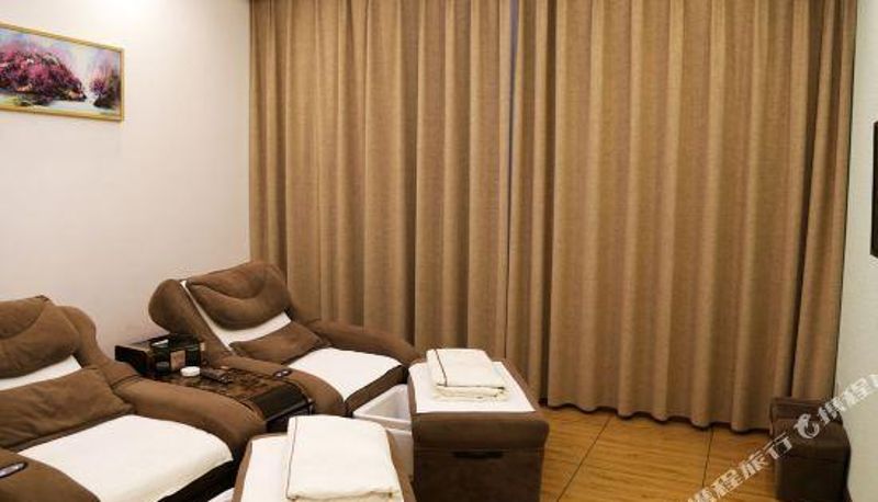 Innenbreich - Jixi Haina Baichuan Hotel