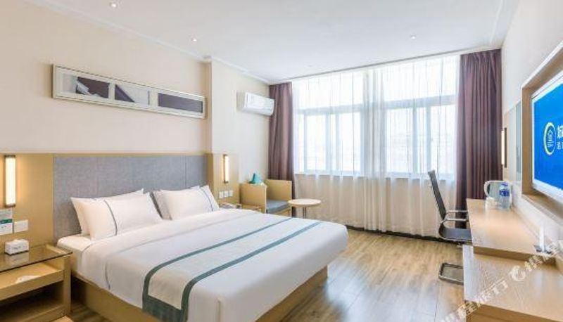 Camera - City Comfort Inn  (Tangtu High-speed Railway East Station RT-Mart)