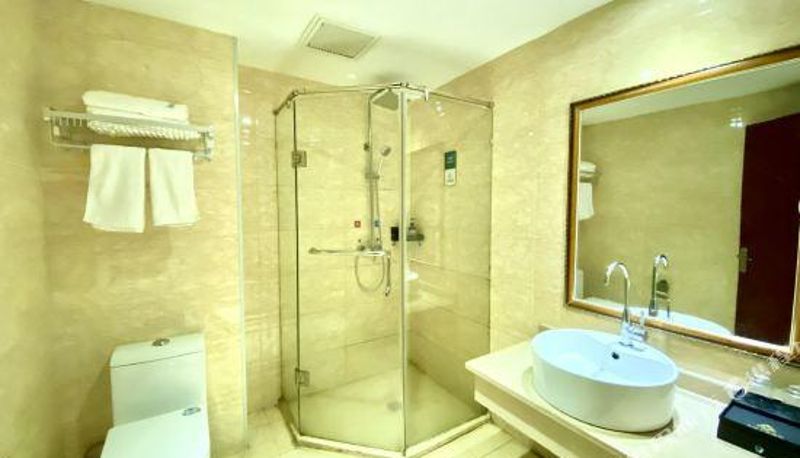 Room - Yujian Shangpin  Hotel(Rose City Store)