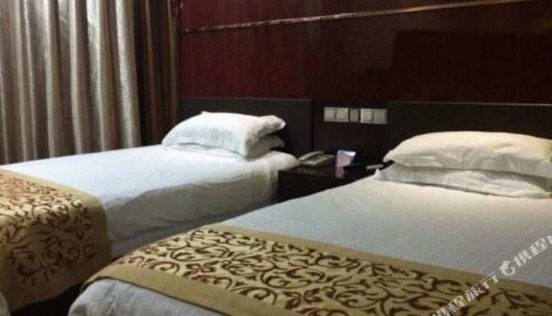 Pokój z widokiem na góry - Jinghui Business Hotel