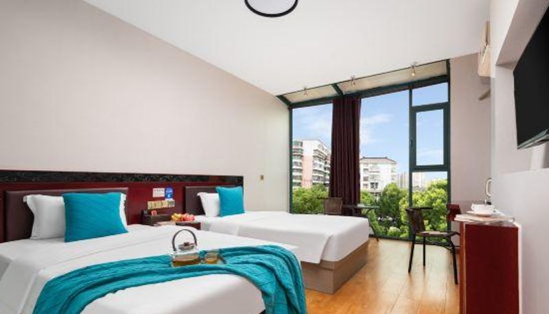 Zimmer - Penglai Holiday Hotel (Ezhou Central Hospital)