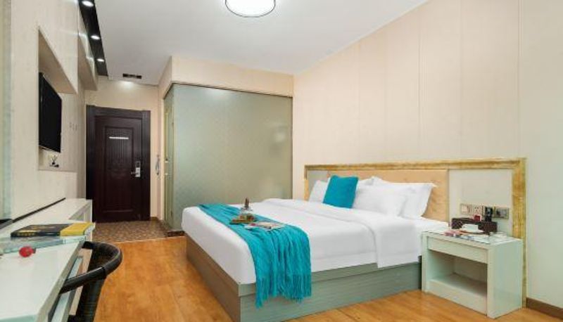 Zimmer - Penglai Holiday Hotel (Ezhou Central Hospital)