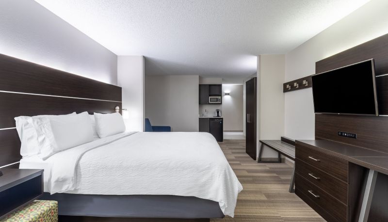 Camera - Holiday Inn Express & Suites ST. PAUL NE (VADNAIS HEIGHTS) by IHG