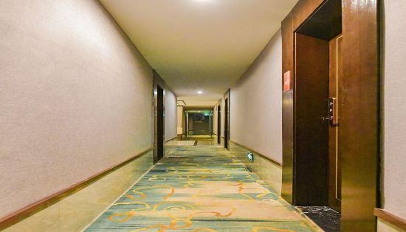 Vista interna - Titishang Garden Hotel