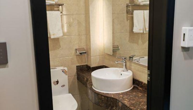 Camera - Yushu Qinghua Porcelain Theme Hotel