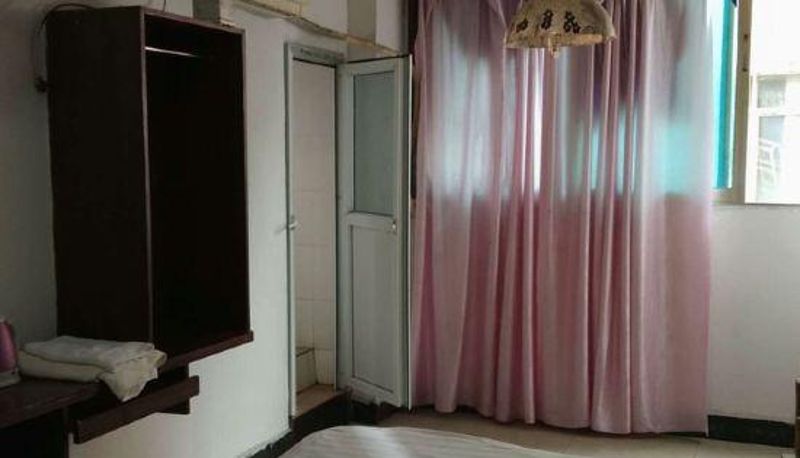 Vista interna - Duyun Holiday Hotel