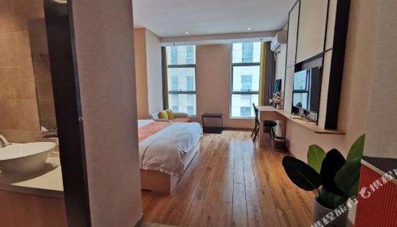 Camera - Yuzihua Apartment (Duyun Wanda Shop)