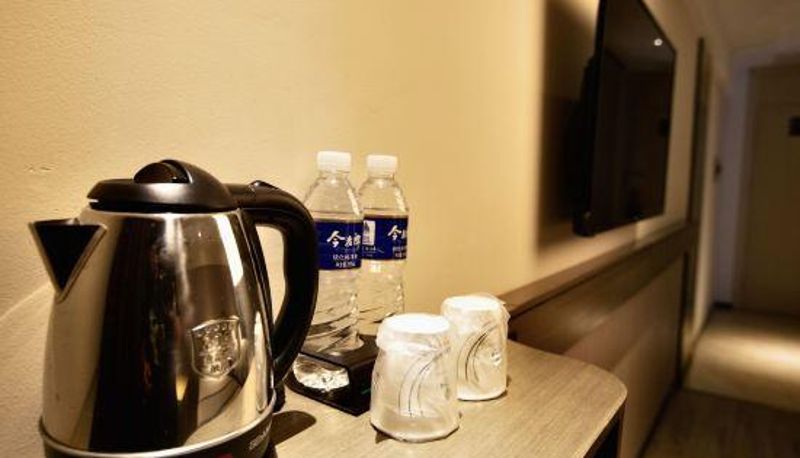 Zimmer - city comfort inn