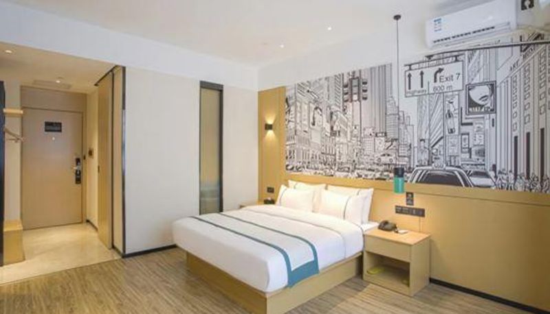 Zimmer - city comfort inn