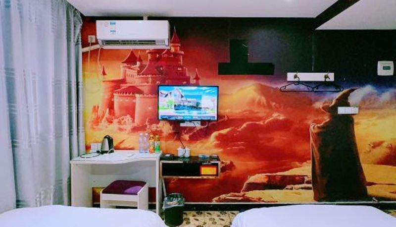 Habitación - Meitu Theme Hotel (Gongyi Xinhua Road Songling Park West Gate)