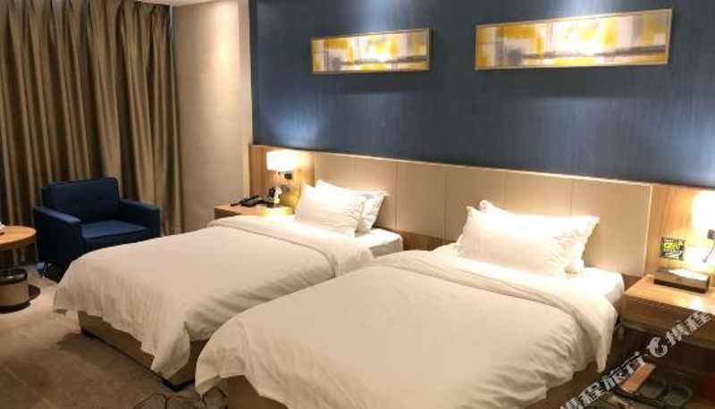 Camera - Jieyang Good Luck Hotel