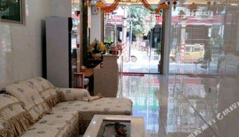 Rezeption - Jieyang Qiufengli Apartment