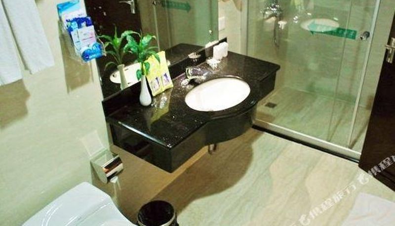 Innenbreich - Jinhaiyang Holiday Hotel