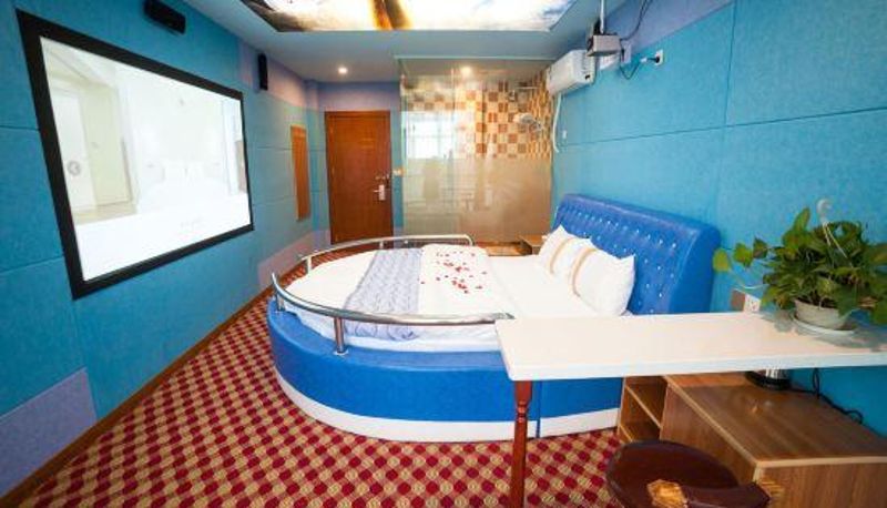 Camera - Xianning moshang Theme Hotel