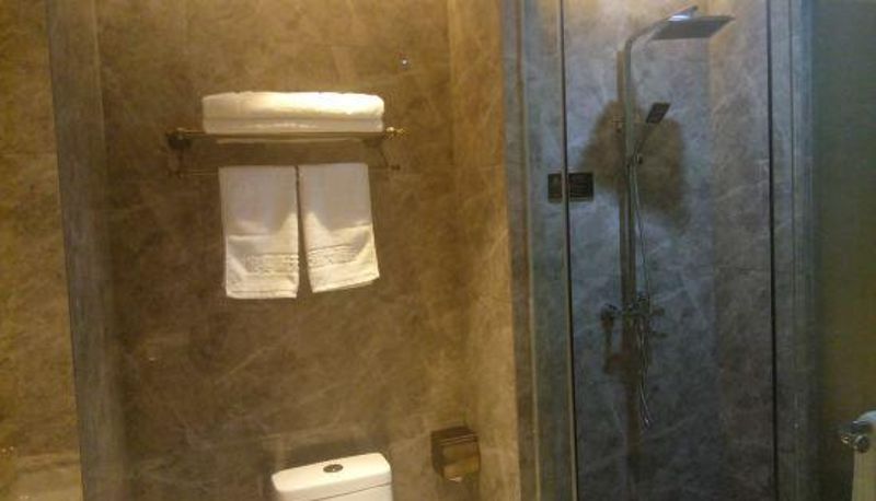 Widok wnętrza - Jiayan Xintianli Hotel
