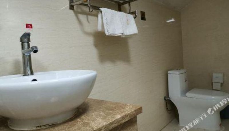 Zimmer - Jinsha Holiday Hotel Xianning