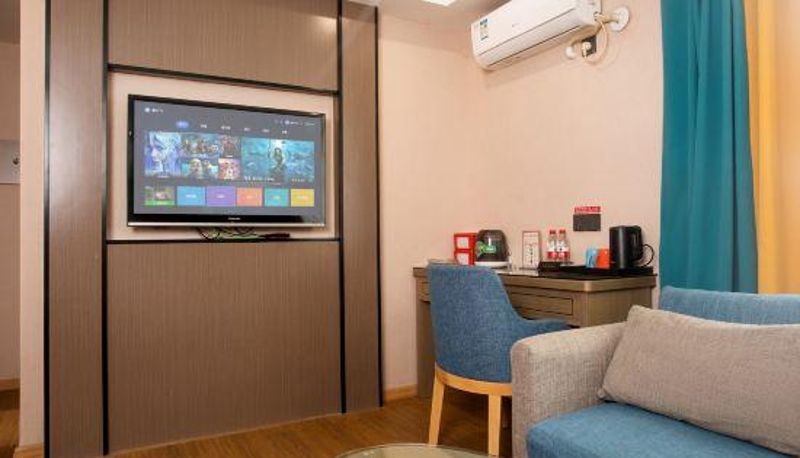 Zimmer - City One Hotel