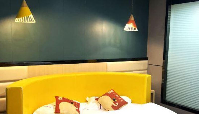 Camera - Yijia Hotel (Ji'an Second Middle School Pedestrian Street Branch)