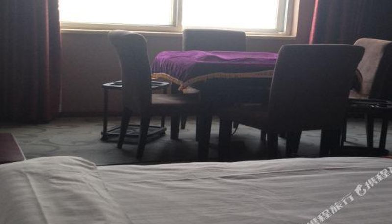 Zimmer - Xianning Jinlicheng Business Hotel