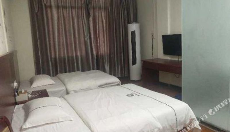 Zimmer - Xinfeng Huaxing Business Hotel
