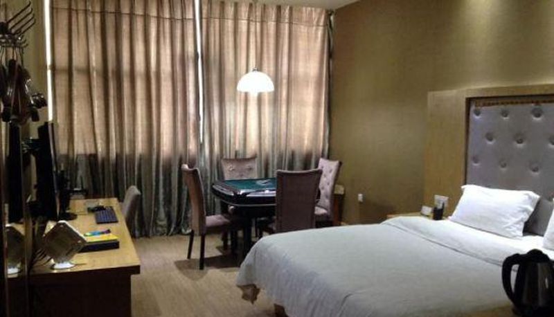 Camera business - Gelin Zhidu Hostel