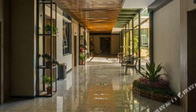 Vista interior - Xinhua Yuxuan Business Hotel