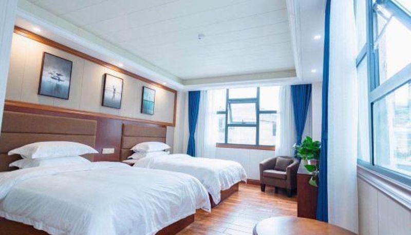 Camera - Xinhua Risheng Hotel