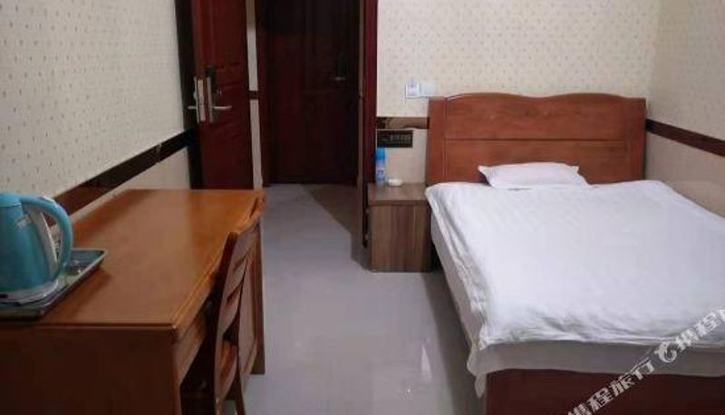 Zimmer - Shanshan Tianshan Hotel