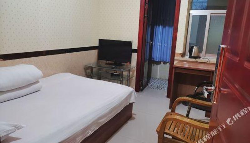 Zimmer - Shanshan Tianshan Hotel