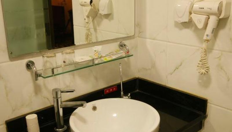 Zimmer mit Balkon - Yunzhi Shangyun Hotel (Hebei Xinji A Pai Branch)