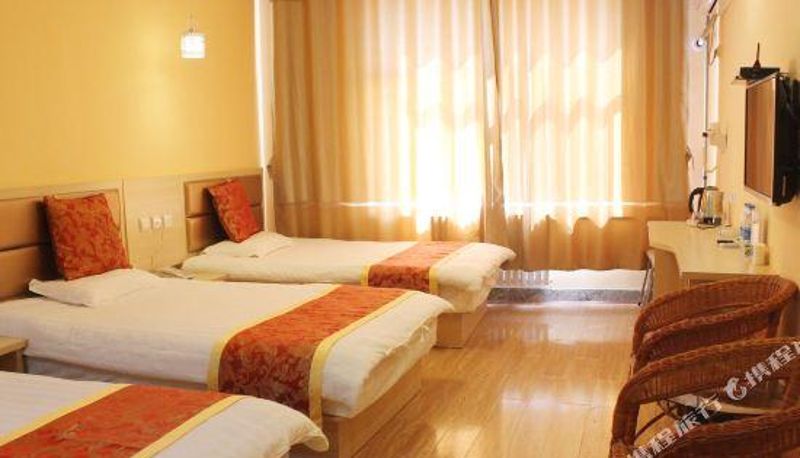 Widok wnętrza - Qilu Hotel