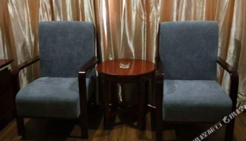 Widok wnętrza - Yueqing New World Hotel