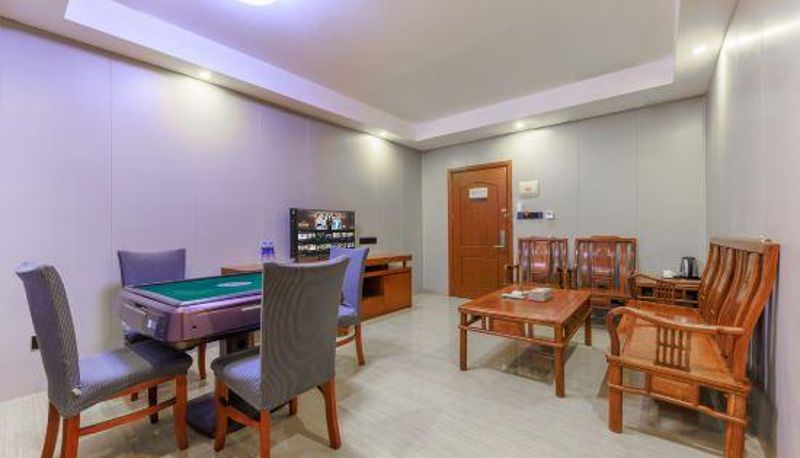 Suite - Junyi Chain Hotel Taishan Longzhou Road Pedestrian Street