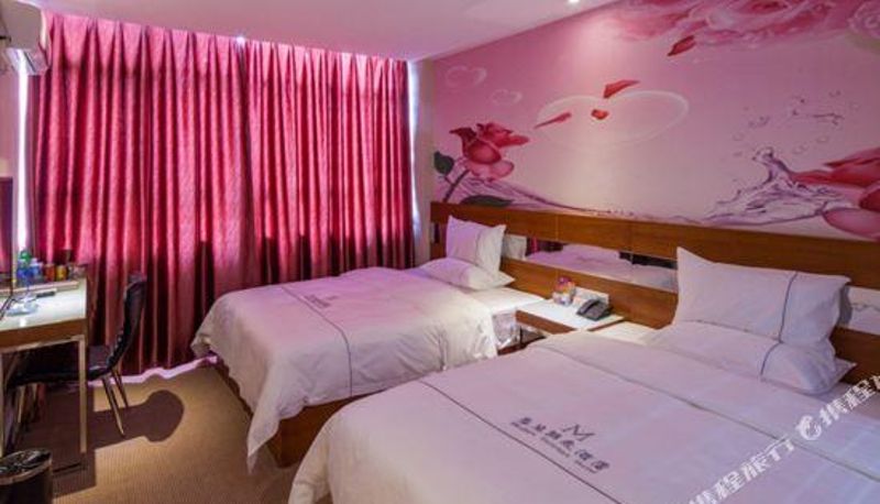 Room - Modern Boutique Hotel