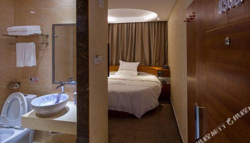 Room - Modern Boutique Hotel