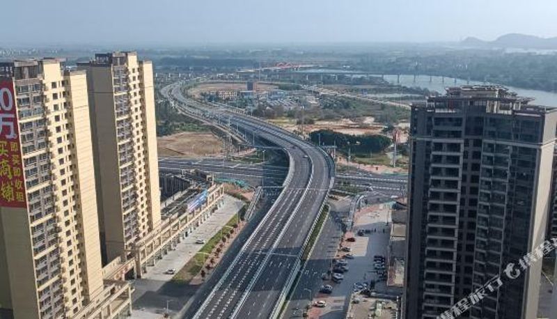 Innenbreich - Star Springs Hotel (Yangjiang High-speed Railway Station)