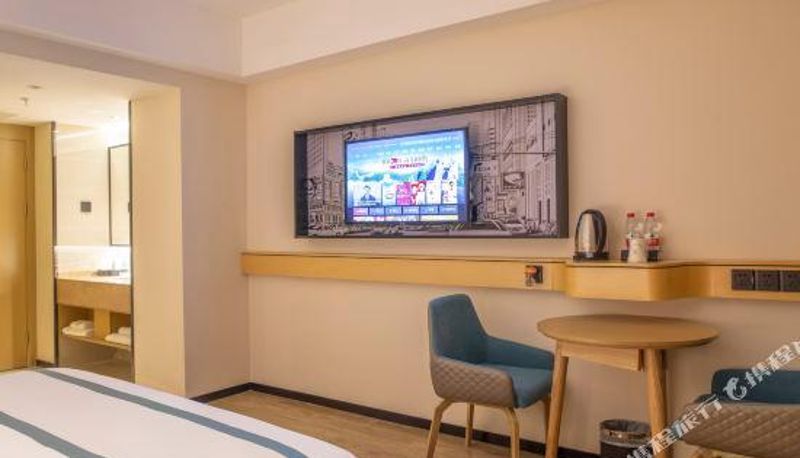 Zimmer - City Comfort Inn (Hailing Island Dajiao Bay)