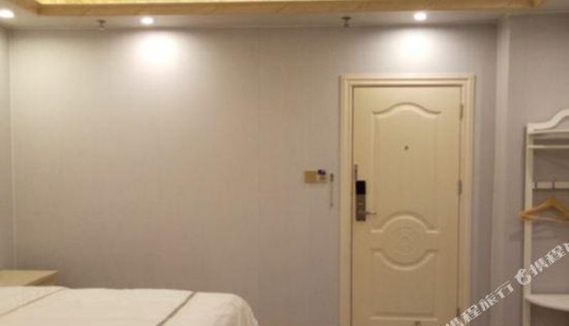 Zimmer - Gaozhou Hongfa Hotel