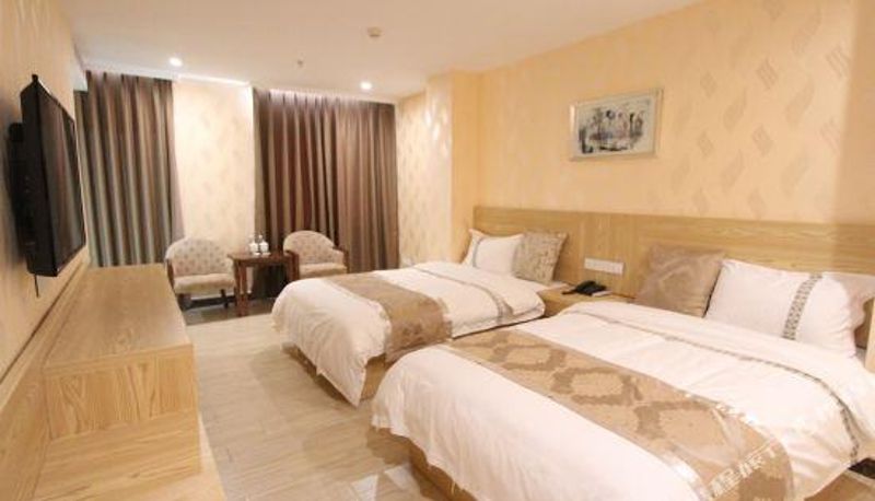 Zimmer - Junyue Hotel (Guiyuan Shifang)